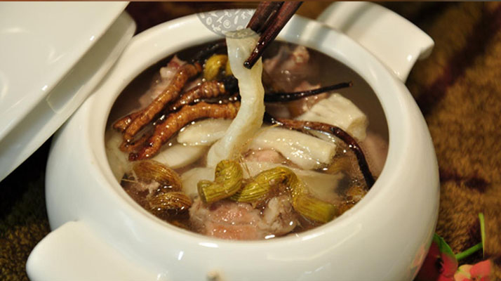 咱草原人燉冬蟲夏草，就這幾招，簡(jiǎn)單又滋補(bǔ)